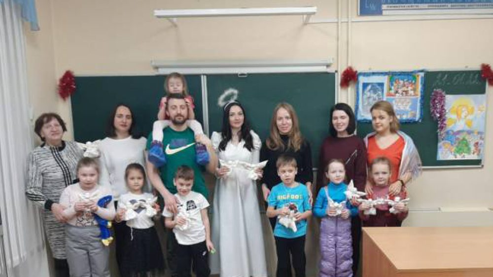 21 января в детском саду «Благовест» в подготовительной группе прошел детско-родительский клуб